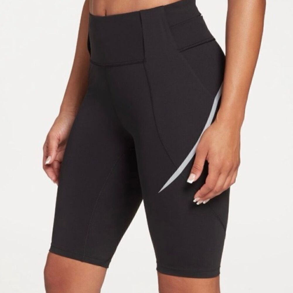 Calia Carrie Underwood black reflective bike short snall - Picture 11 of 12